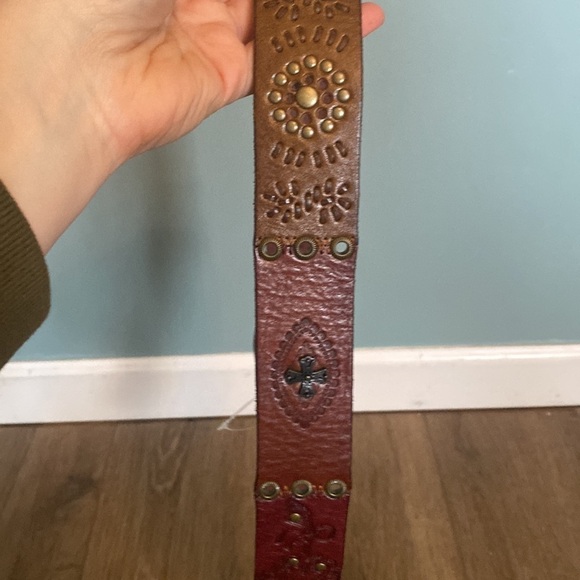 VTG Fossil patchwork tooled leather studded embossed brown red green belt Sz M - Picture 10 of 10